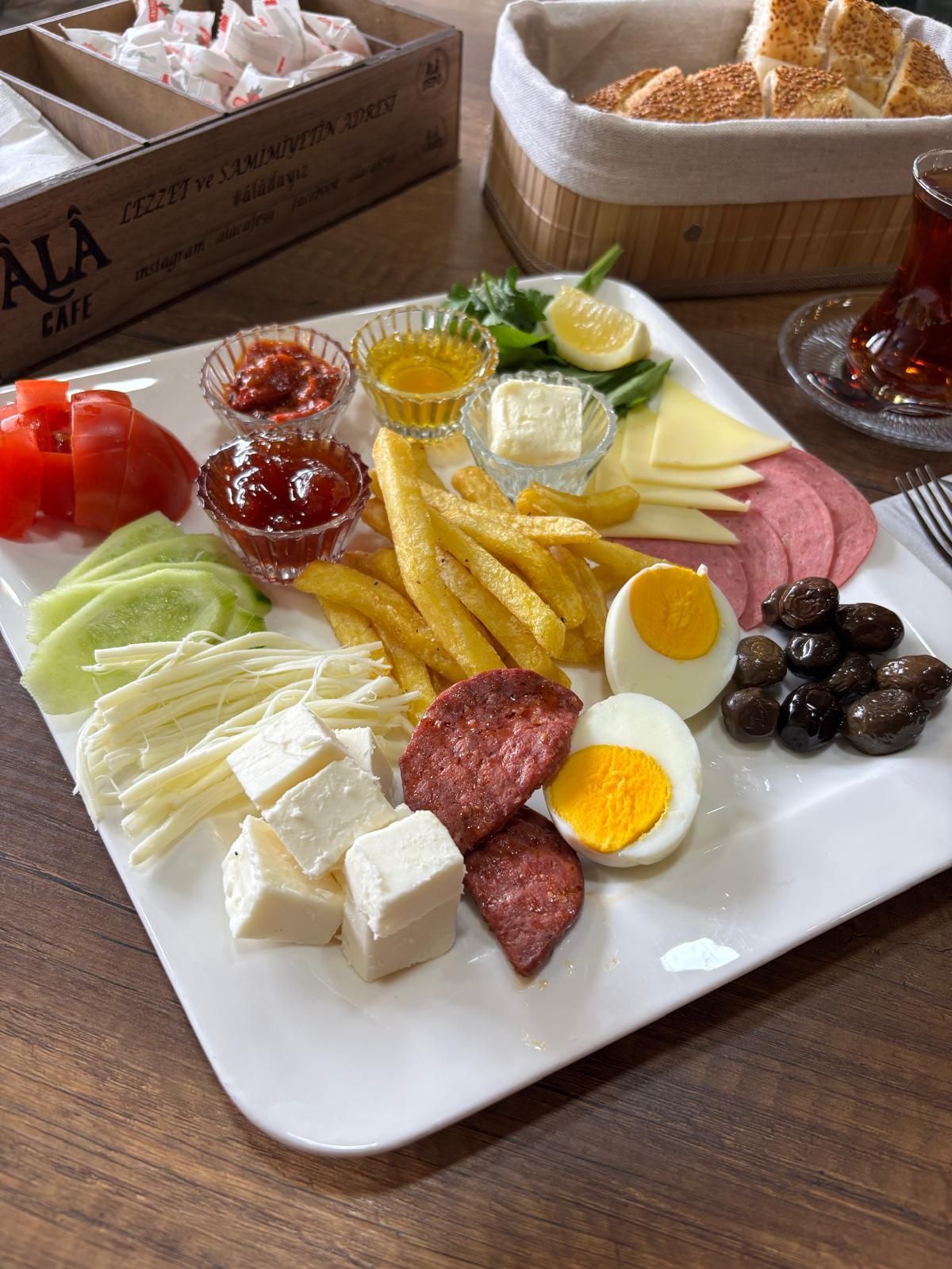 Kahvaltı Tabağı